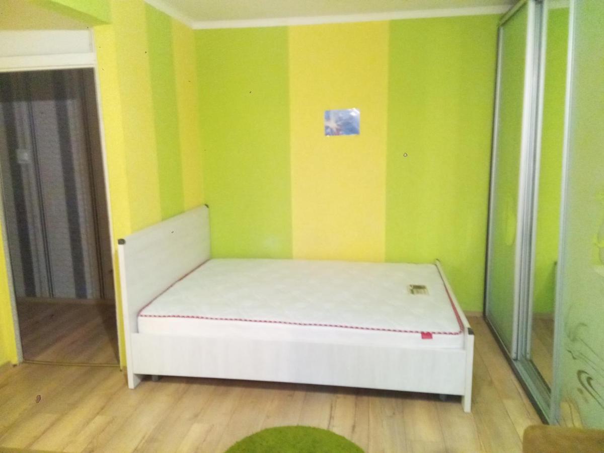 Район Деснянской Правды Apartment Chernihiv Exterior photo